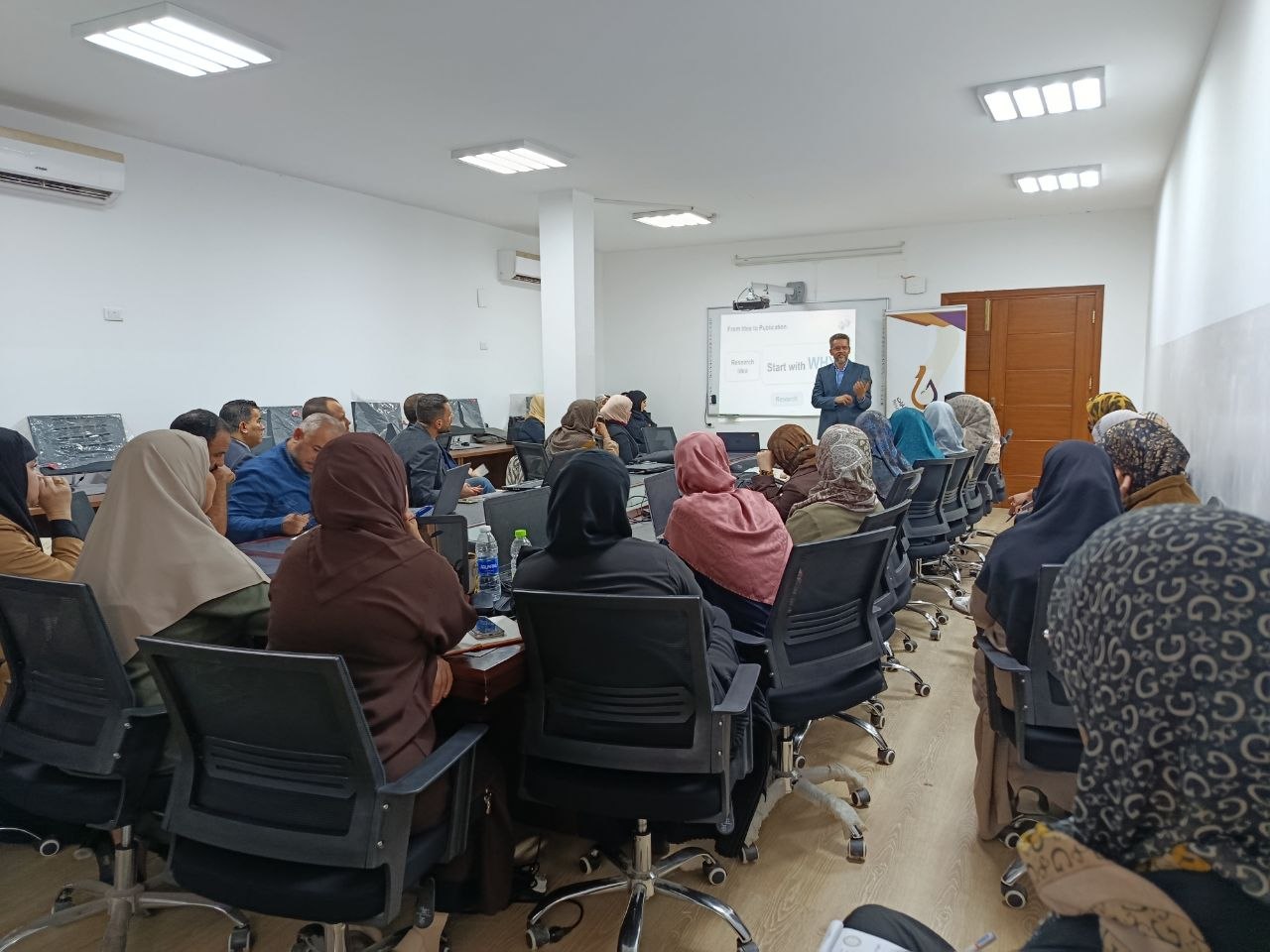 تنظيم ورشة عمل بعنوان:  الباحث المحترف في العصر الرقمي 